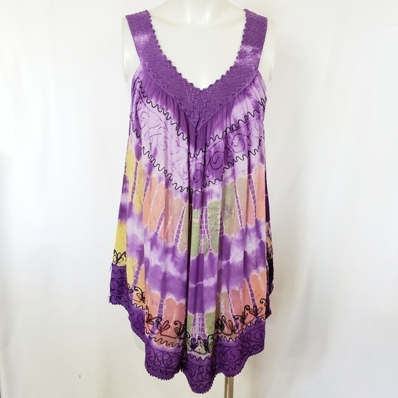 Tops - 𝅺TIE Dye Embroidered Crochet Flowy Top